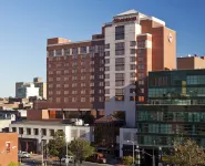 Sheraton LaGuardia East Hotel Hotels near St John's University
