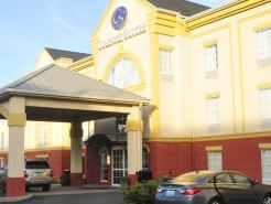 كومفرت سويتس نيوارك - هاريسون