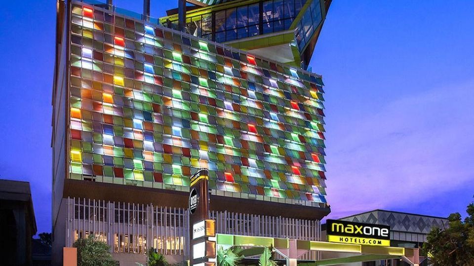 MaxOneHotel Tidar Surabaya