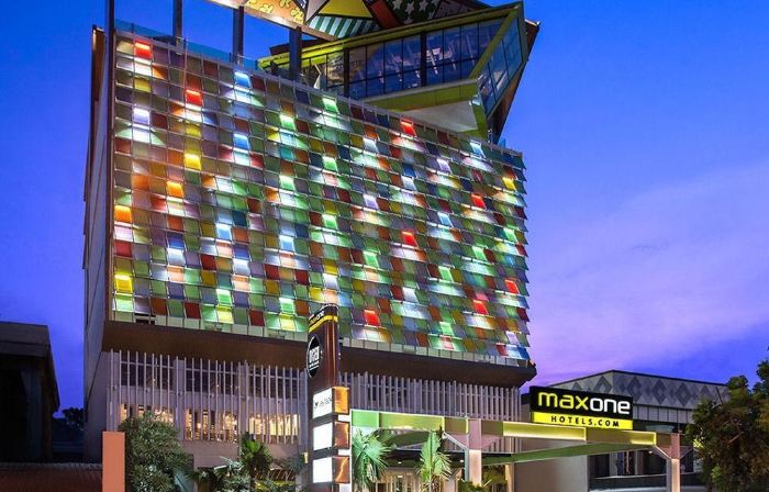 MaxOneHotel Tidar Surabaya