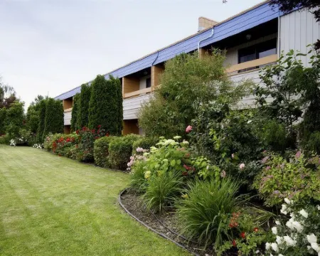 レクリエーション イン & スイーツ ケロウナのホテル