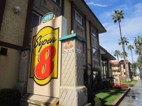 スーパー 8 アナハイム ディズニーランド ドライブ アナハイム 宿泊予約 安い料金プラン 口コミ 部屋写真 Trip Com スーパー 8 アナハイム ディズニーランド ドライブ アナハイム 宿泊予約 安い料金プラン 口コミ 部屋写真 Trip Com