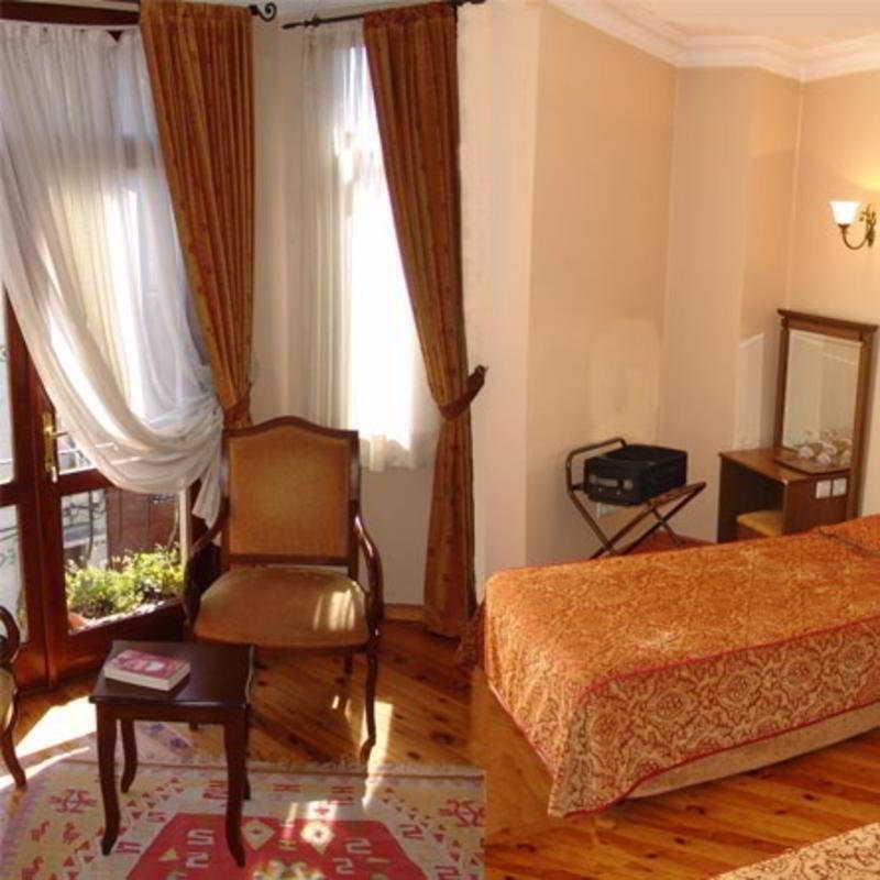 Artefes Hotel Old City & Spa