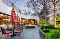 Clarion Inn