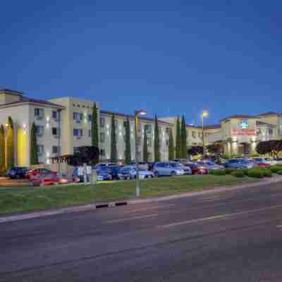 ベスト ウェスタン プラス アット レイク パウェル Hotel Exterior