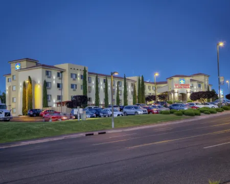 Best Western Plus at Lake Powell