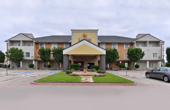 舒適酒店及套房-弗賴拉辛-普萊諾