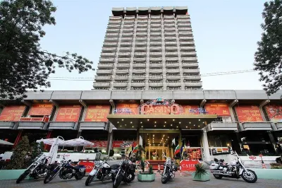 Hotel Cherno More