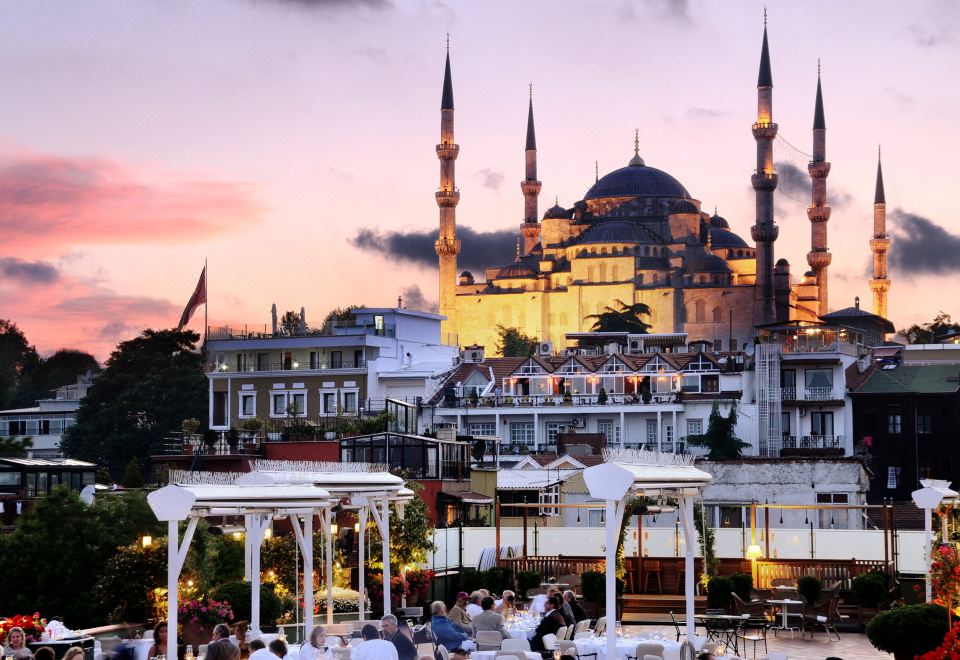 Armada Istanbul Old City Hotel-Istanbul Updated 2023 Room Price-Reviews &  Deals | Trip.com