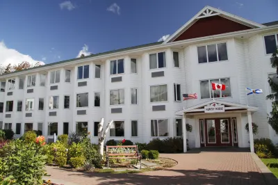 Auberge Gisele's Inn Hotels near Victoria County Court House