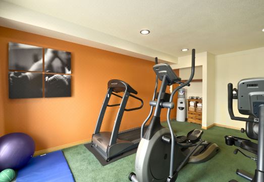 트래블로지 스위트 바이 위덤 뉴 글래스고