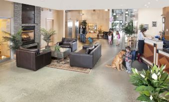 Best Western Plus Kelowna Hotel & Suites