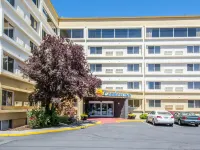 Ramada by Wyndham Downtown Spokane Hotels in Spokane