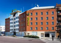 B&B Hotel Valencia Ciudad de las Ciencias Hotels near Benimar recinte privat