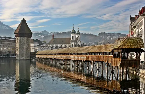 阿爾卑納赫蘭德斯託付施魯塞爾賓館