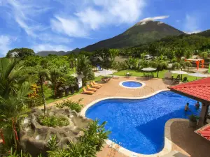 Volcano Lodge, Hotel & Thermal Experience