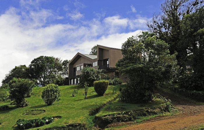 Poas Volcano Lodge