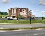 Comfort Suites Bridgeport - Clarksburg