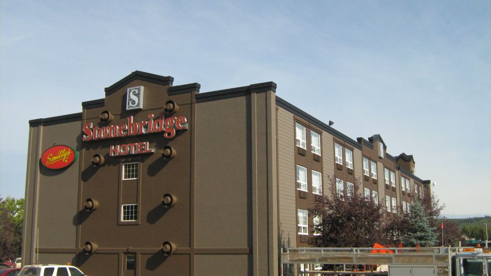 Stonebridge Hotel