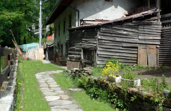勒騰普斯杜珀斯住宿加早餐旅館