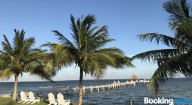 Tilt-Ta-Dock Resort Belize