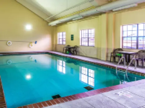 Comfort Inn & Suites Muskogee Hotels in Muskogee