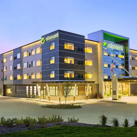Element West des Moines