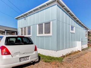 The Little Blue Bach in Oneroa Village by Waiheke Unlimited