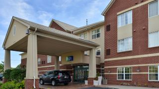 holiday-inn-express-and-suites-southfield-detroit