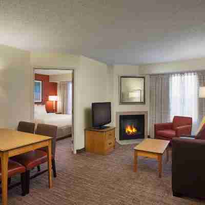 Residence Inn Detroit Novi Rooms