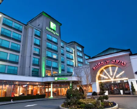 Holiday Inn VANCOUVER AIRPORT- RICHMOND by IHG โรงแรมในแวนคูเวอร์