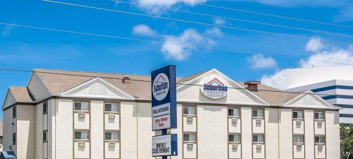 Suburban Studios Melbourne Airport Hotels in Melbourne