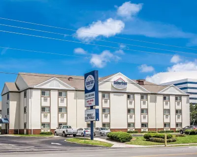 Suburban Studios Melbourne Airport Hotels in Melbourne