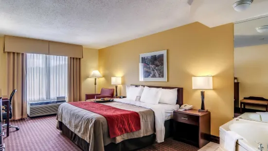 Comfort Inn & Suites Hillsville I-77