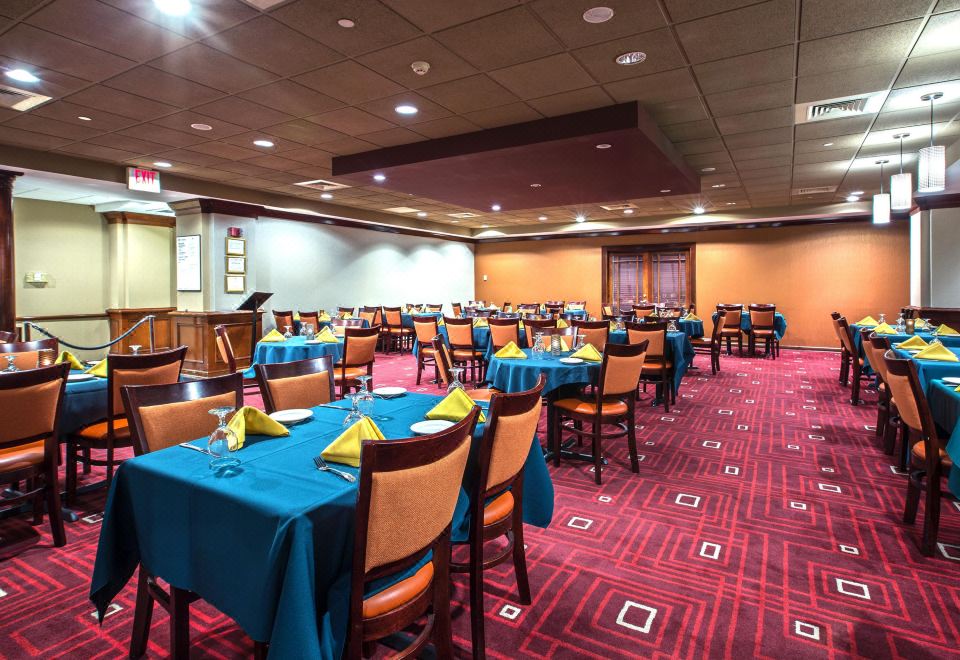 크라운 플라자 뉴어크 에어포트