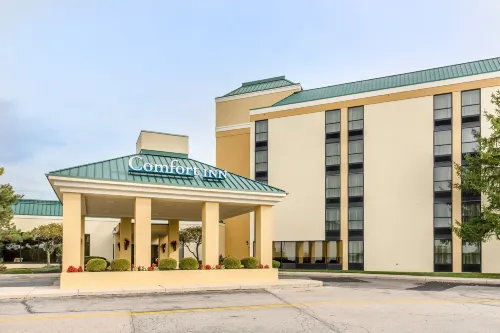 Comfort Inn & Suites Piqua-Near Troy-I75 Hotels in Sidney