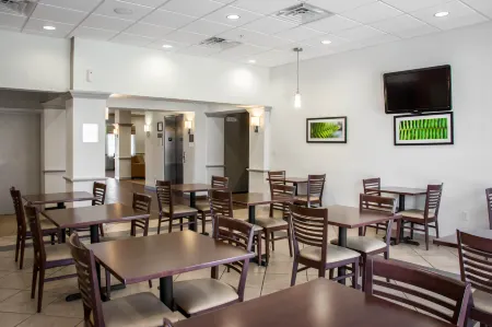 Sleep Inn & Suites Medical Center