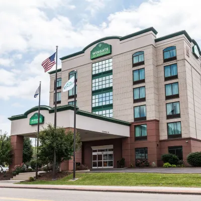 Fairfield Inn & Suites Charleston Hotels near Kanawha State Forest