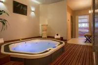 Hôtel le Rive Droite & Spa
