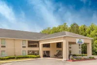 Clarion Pointe Vidalia - Lyons West