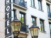 The Midtown Hotel Hotels near Ossendorf