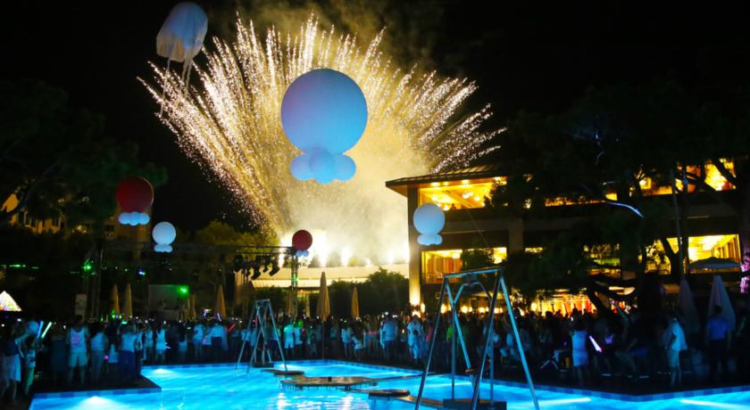 Rixos Sungate