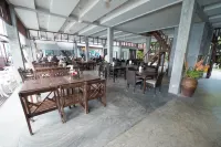 班斯潛水度假村