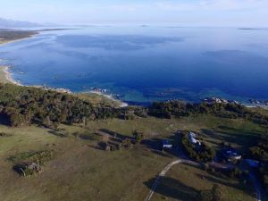 Sawyers Bay Shacks