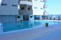 Elilly International Hotel - Rooftop Pools