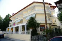 Hotel Eden Các khách sạn ở Evrimeni