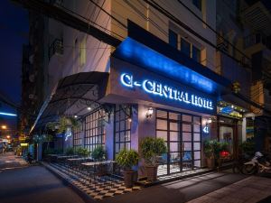 C Central Hotel- Đề Thám Bùi Viện Walking Street