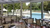 Novotel Avignon Nord Hotel a Entraigues-Sur-La-Sorgue