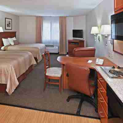 Candlewood Suites Wichita Falls @ Maurine ST. Rooms