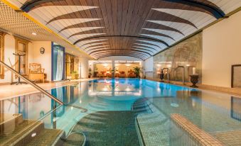 Adler Suite & Stube